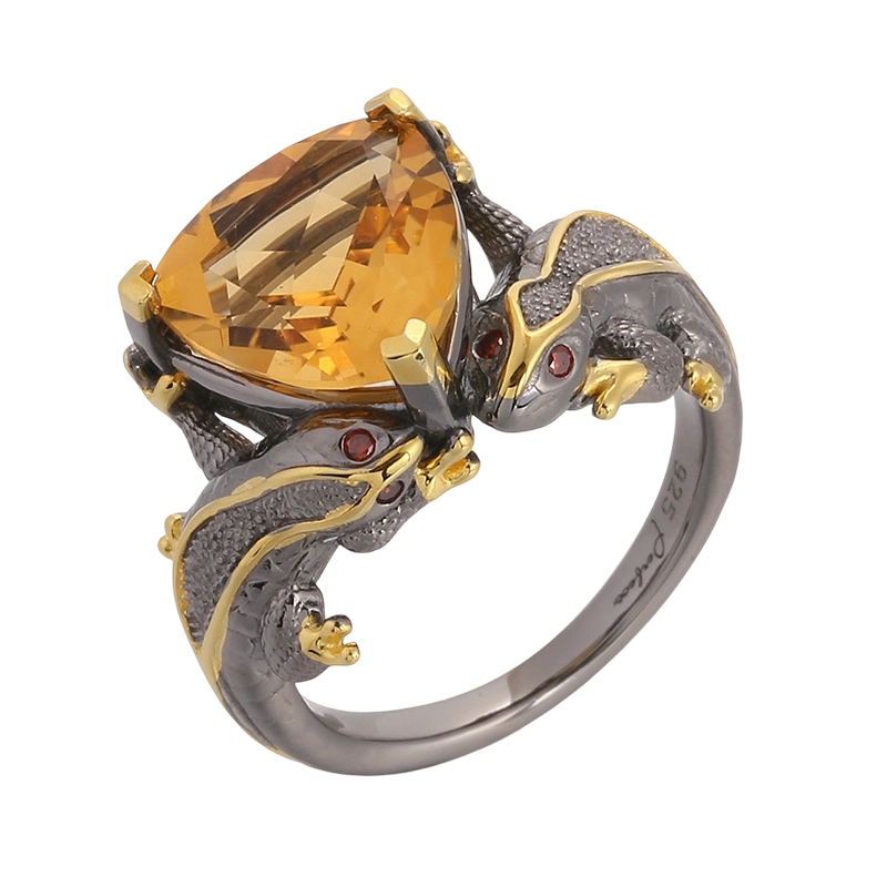 YR03586 Кольцо ручной работы из стерлингового серебра 925 пробы с фианитами в виде ящерицы Critine.